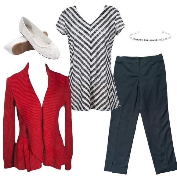 Cable & Gauge Cherry Red Thick Knit Ruffle Sweater sz M - Picture 11 of 14